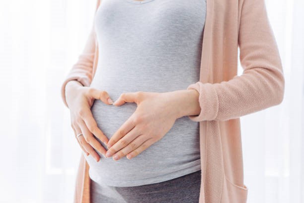 Legal Non-Invasive Prenatal Paternity Test